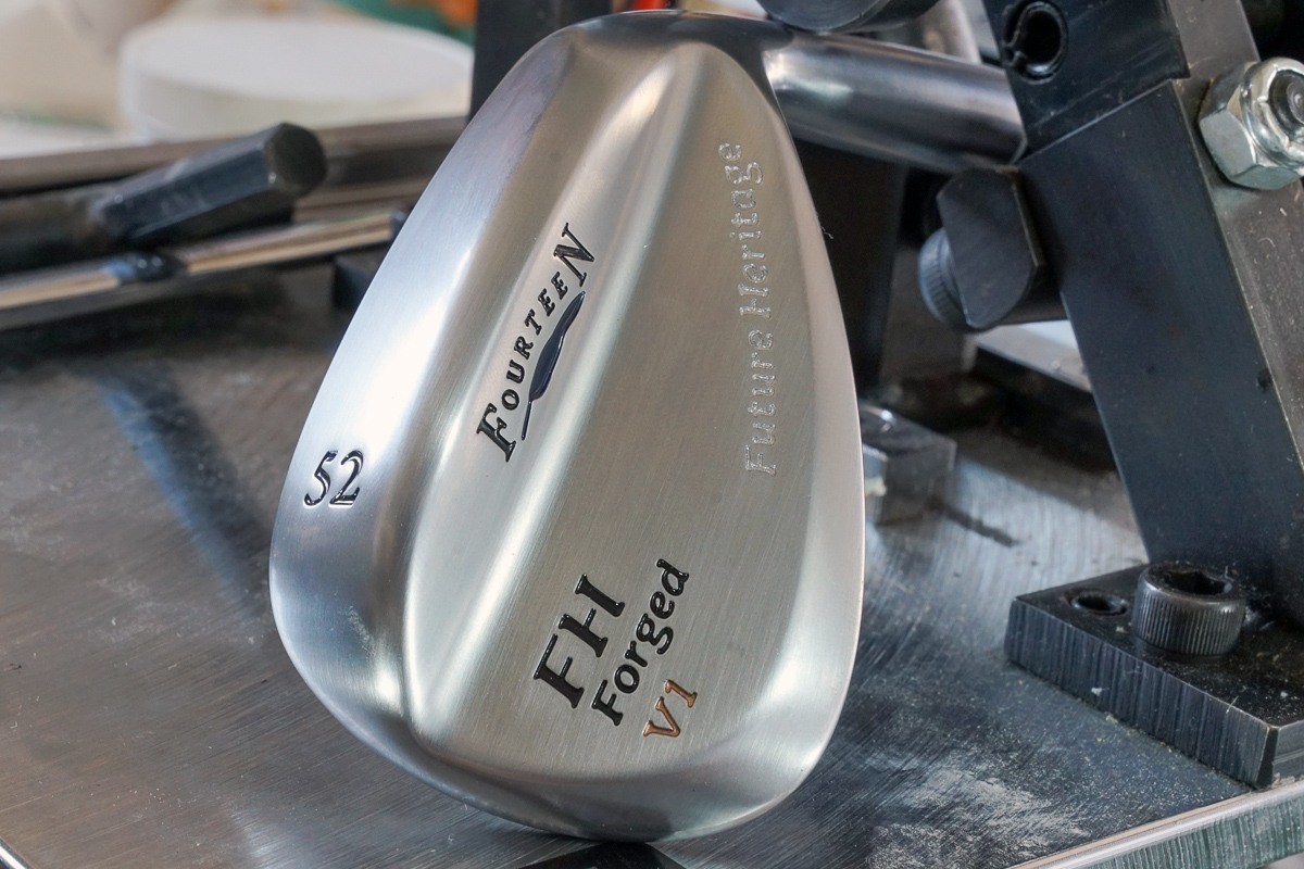 FOURTEEN FH V1 WEDGES