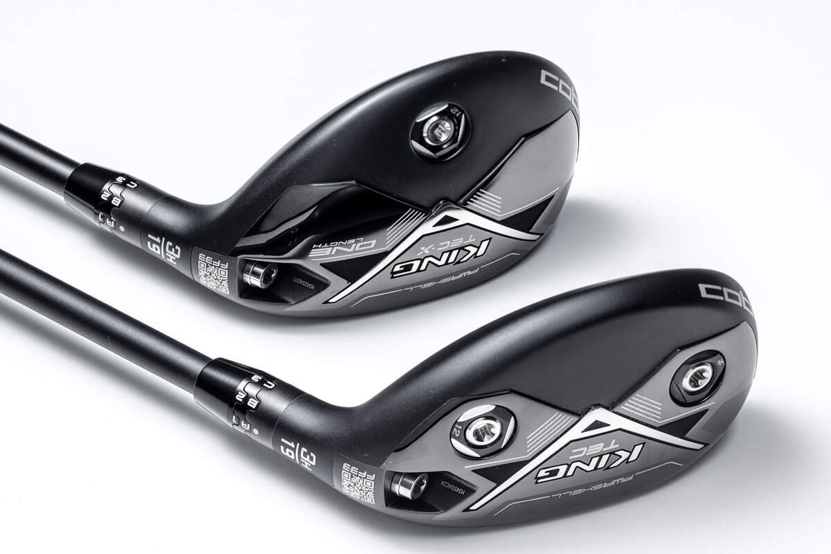 「KING TEC」シリーズのハイブリッド2本を上面から撮影。弾道調整機能と精密な設計が特徴。