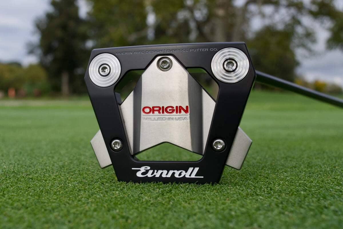 Evnroll ORIGIN ER10 パターのフロントフェースを撮影した写真。ブラック×シルバーの高慣性ヘッド構造と、中央の“ORIGIN”ロゴが際立つデザイン。