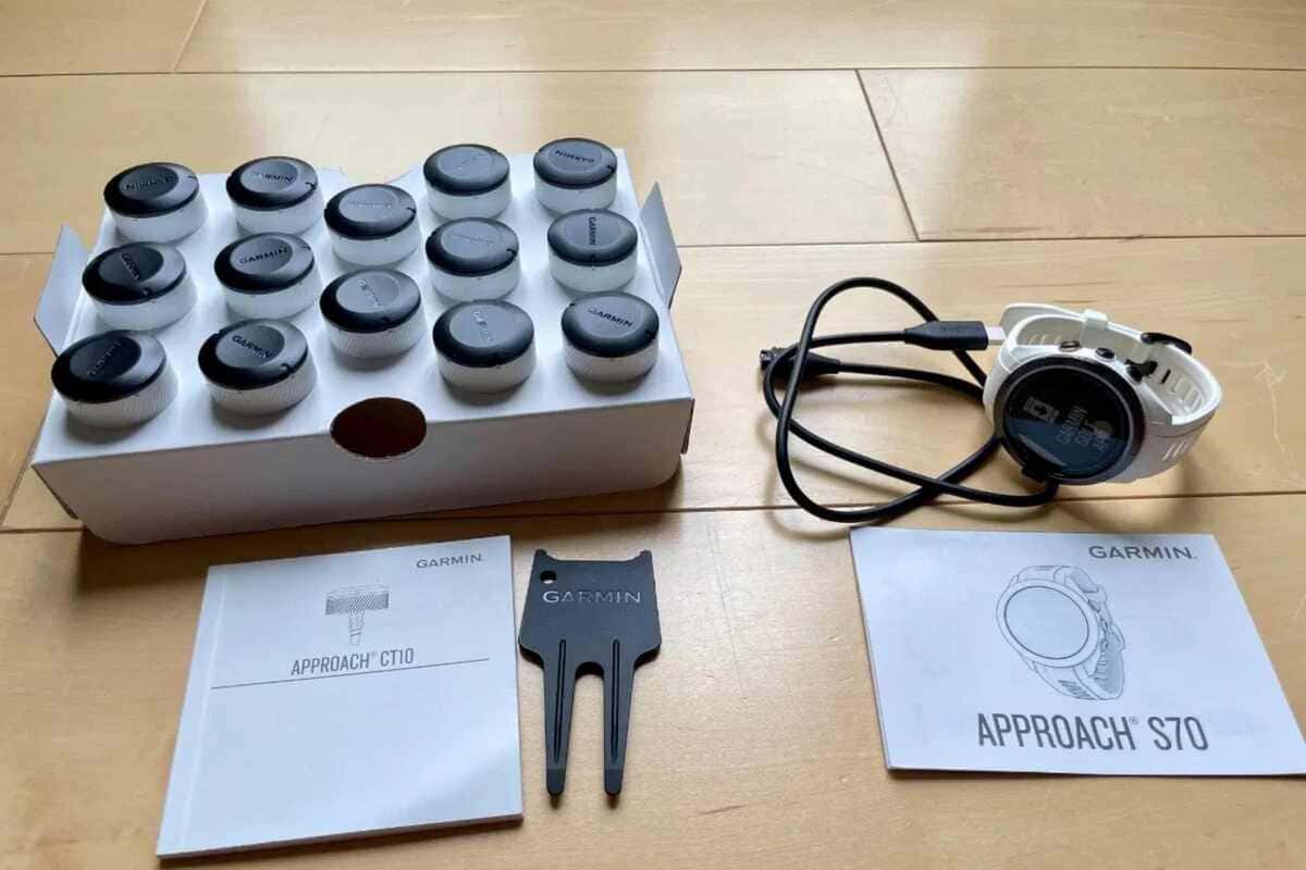 ガーミン「Approach S70」のヘルスモニタリング画面。心拍数や身体コンディションを可視化する機能。