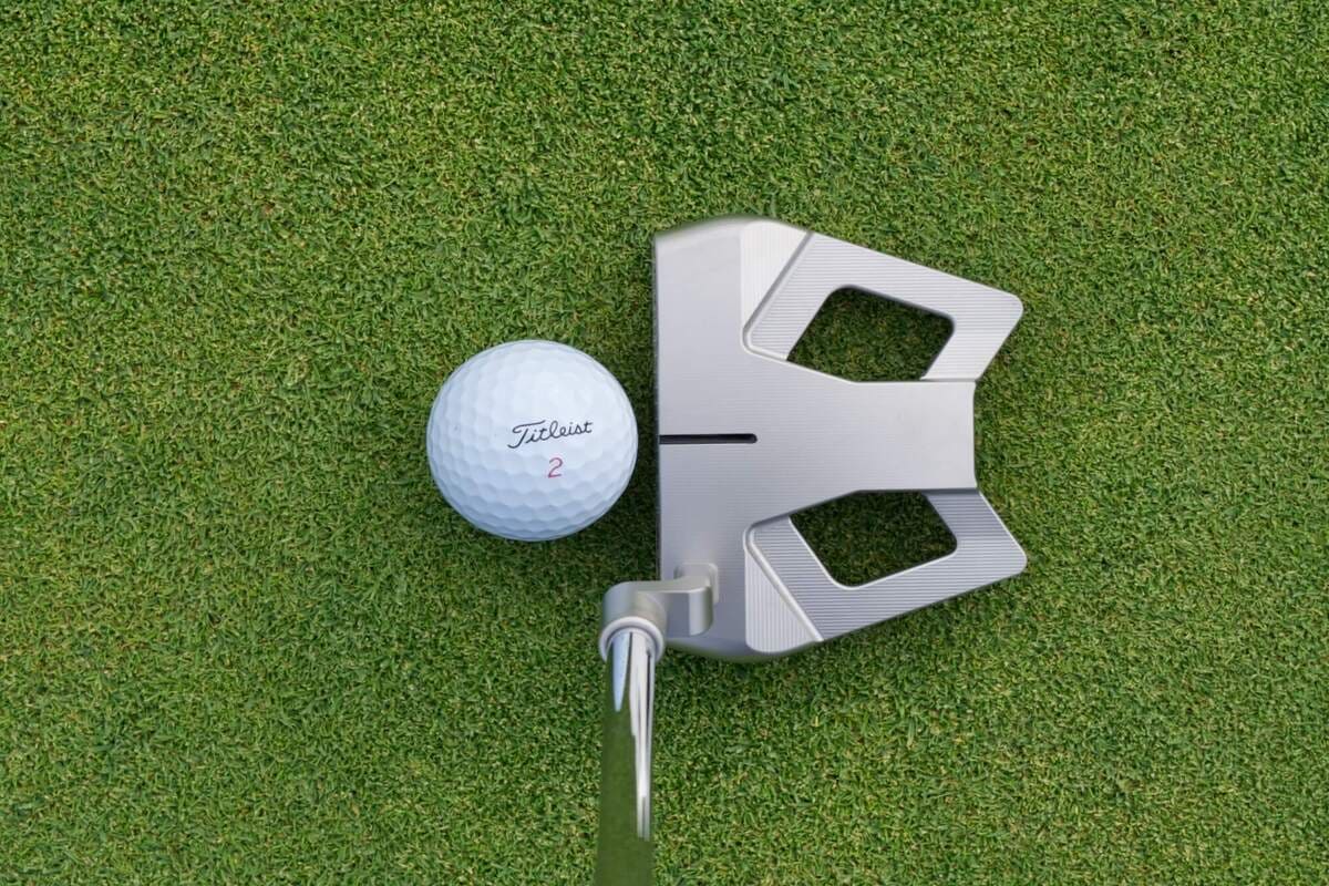 スコッティ・キャメロン（Scotty Cameron）「Phantom 9.2R」2026年モデルのバックフェースとウエイト配置