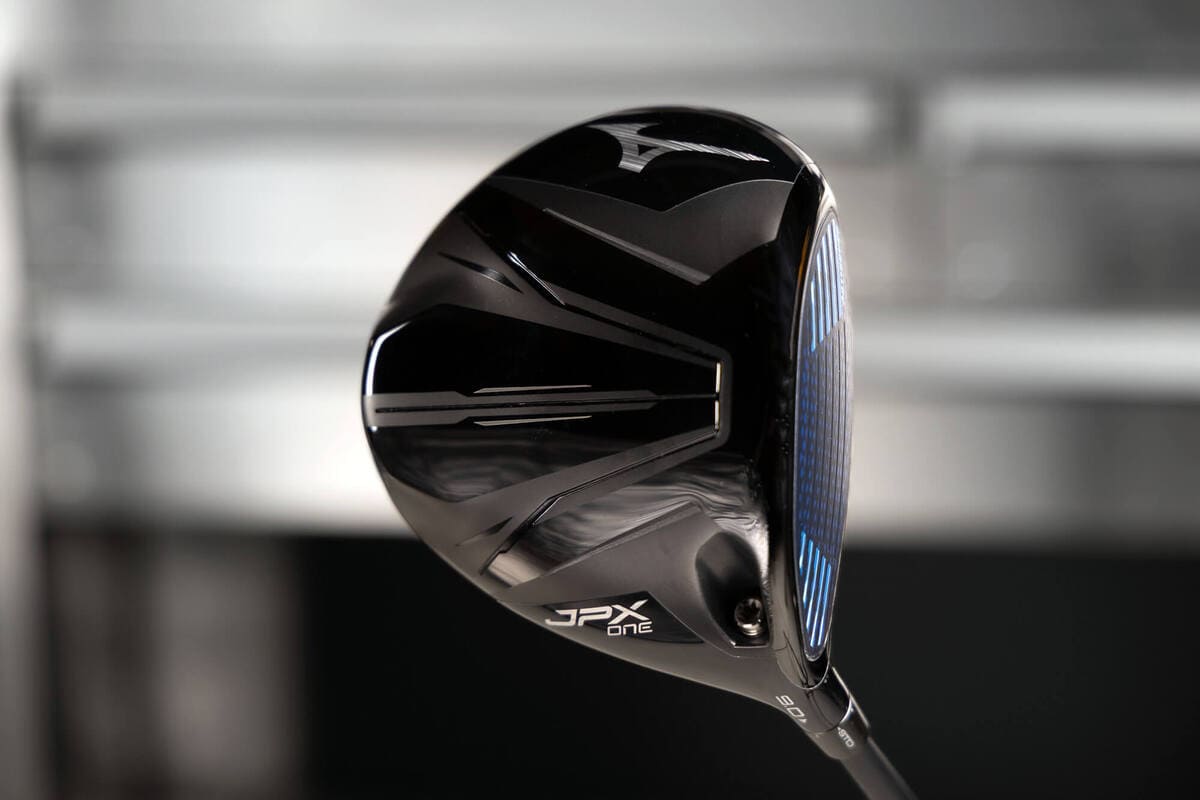ミズノ「JPX ONE」ドライバーのソール構造とバックウエイト配置
