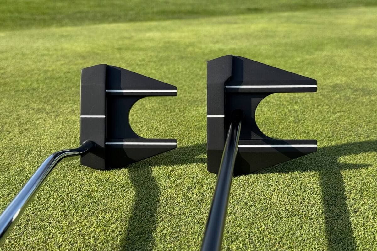 オデッセイ Ai-DUAL パターのバックフェース構造。重量配分と慣性モーメントを高める設計が特徴。