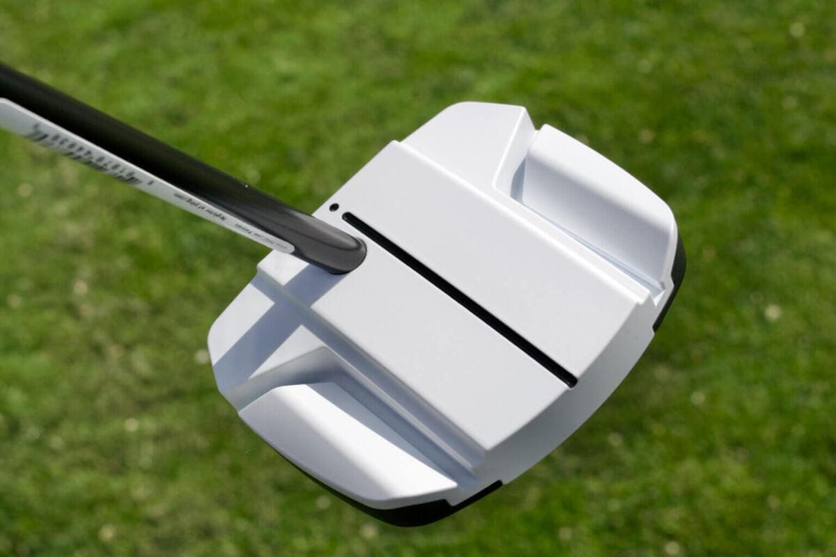 Pingパターの直線的アライメントライン設計