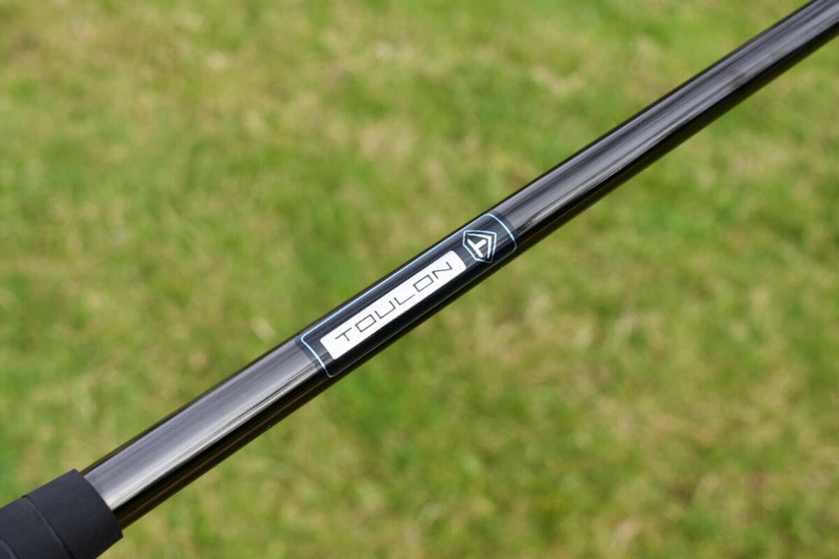 2026トゥーロンパターシャフトロゴ画像